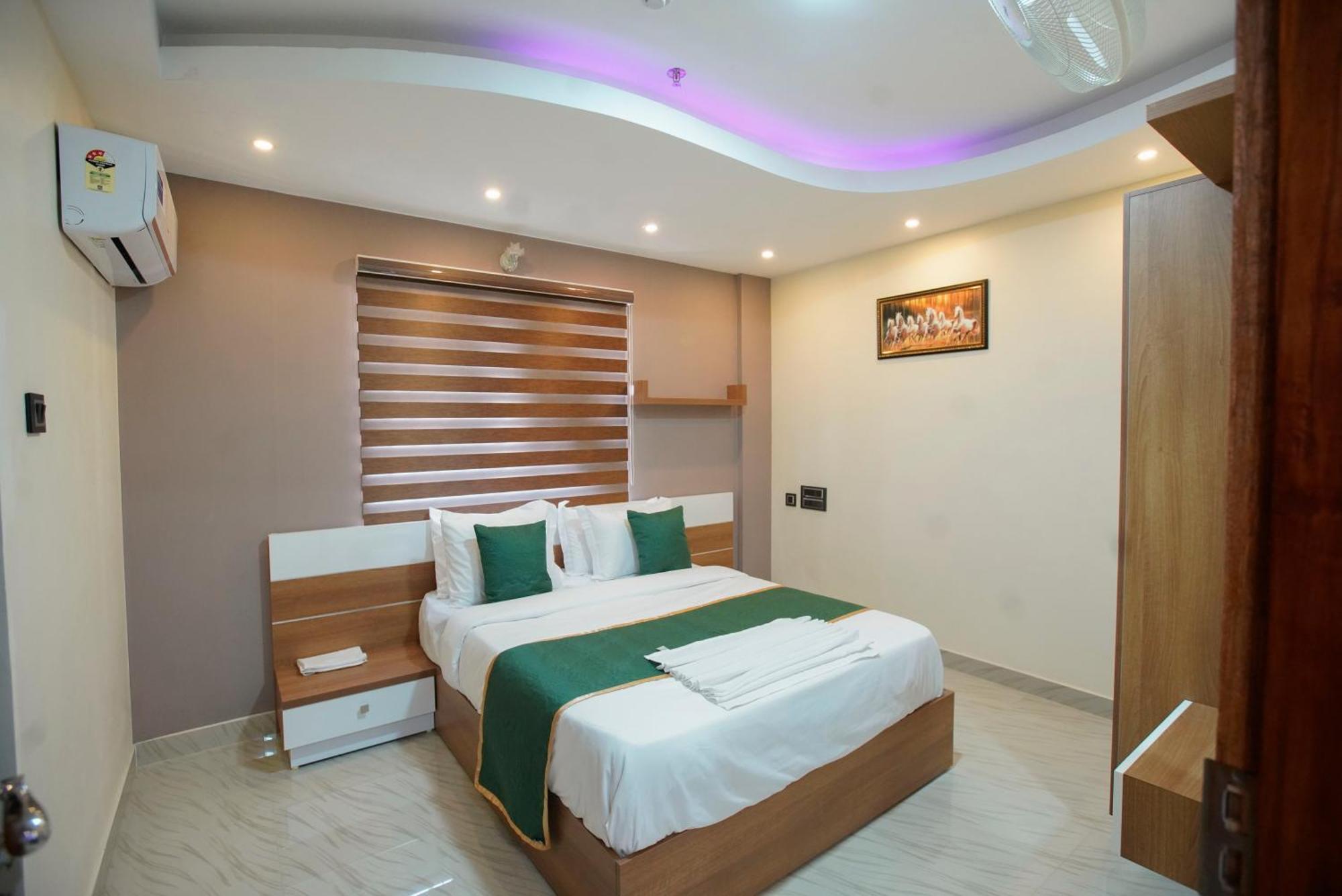 Builda Park Inn Ottappālam المظهر الخارجي الصورة