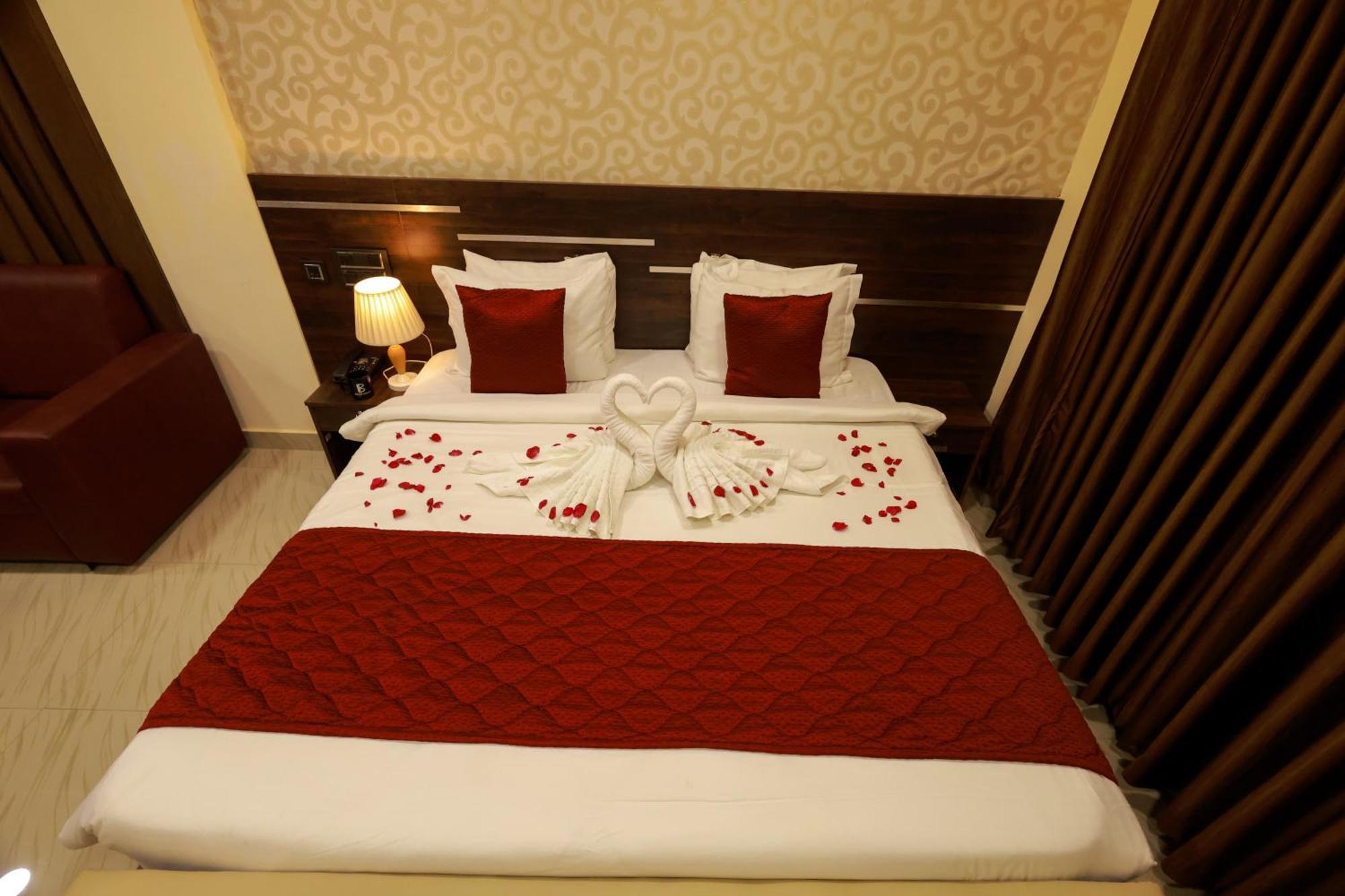 Builda Park Inn Ottappālam المظهر الخارجي الصورة