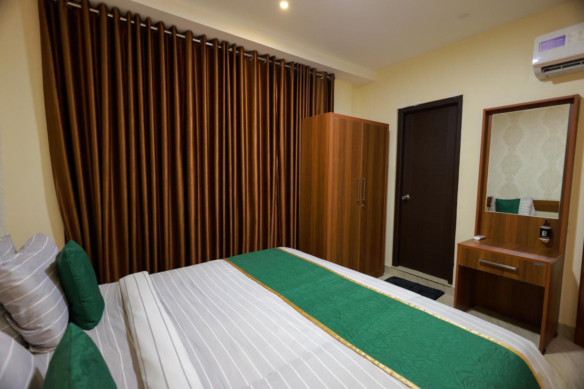 Builda Park Inn Ottappālam المظهر الخارجي الصورة