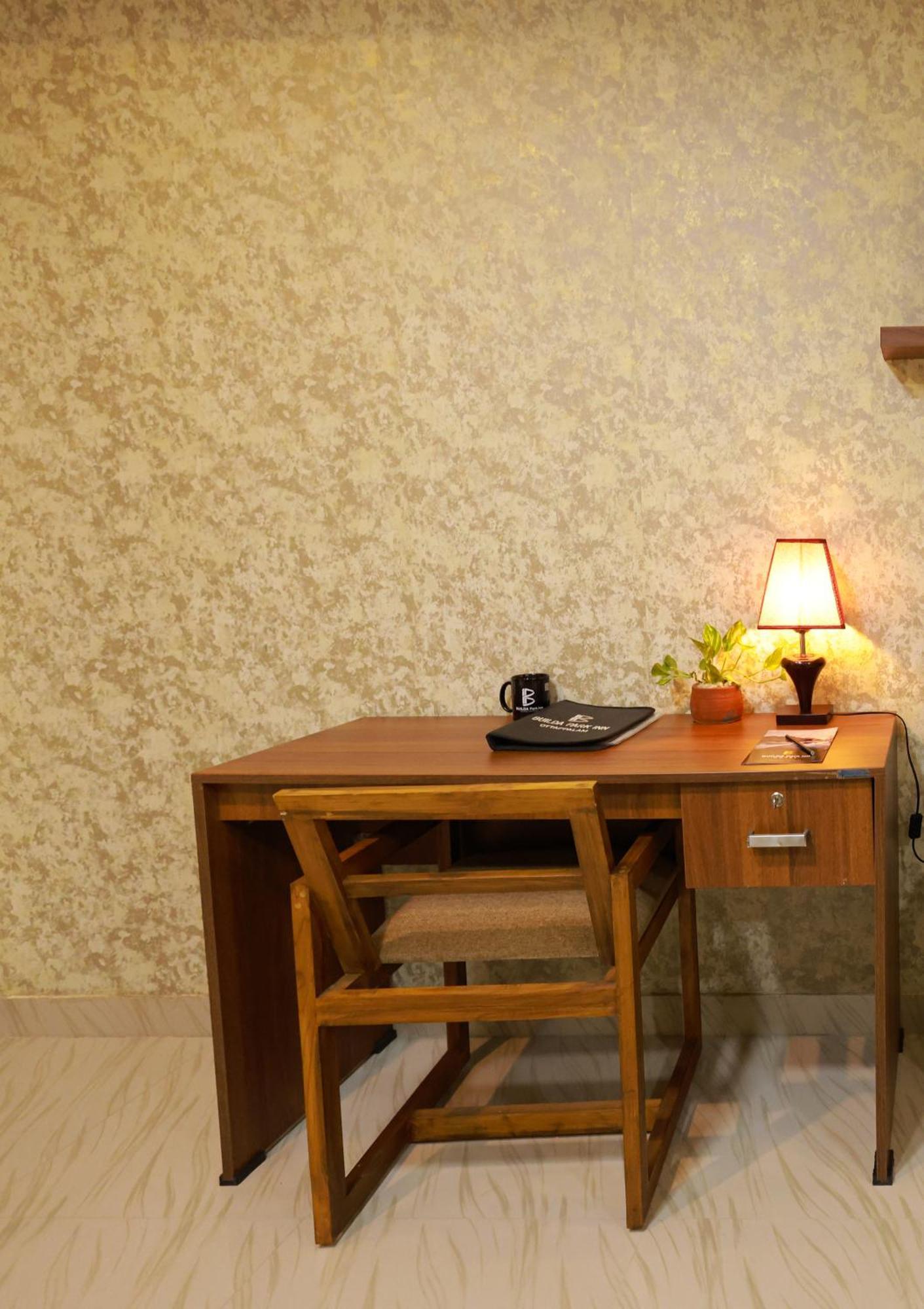 Builda Park Inn Ottappālam المظهر الخارجي الصورة