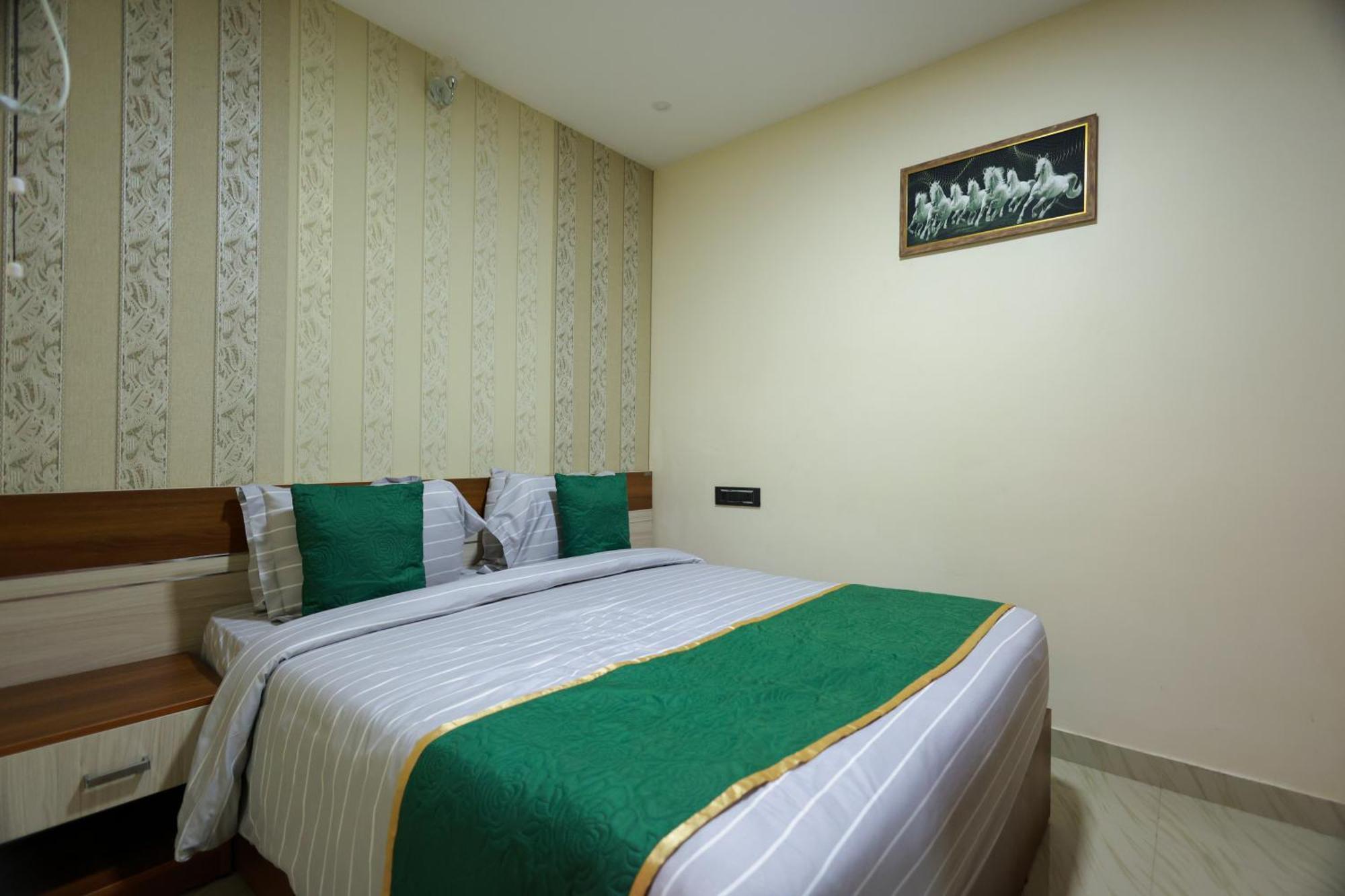 Builda Park Inn Ottappālam المظهر الخارجي الصورة